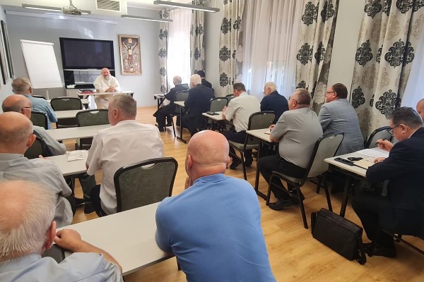 Klucz do odnowy kapłaństwa i Kościoła w Sercu Jezusa